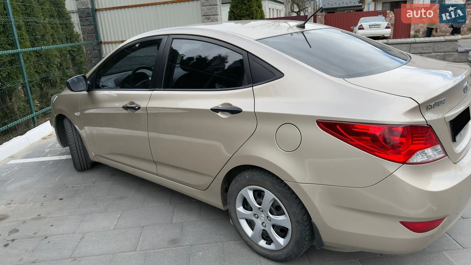 2011 Hyundai Accent - мініатюра 5