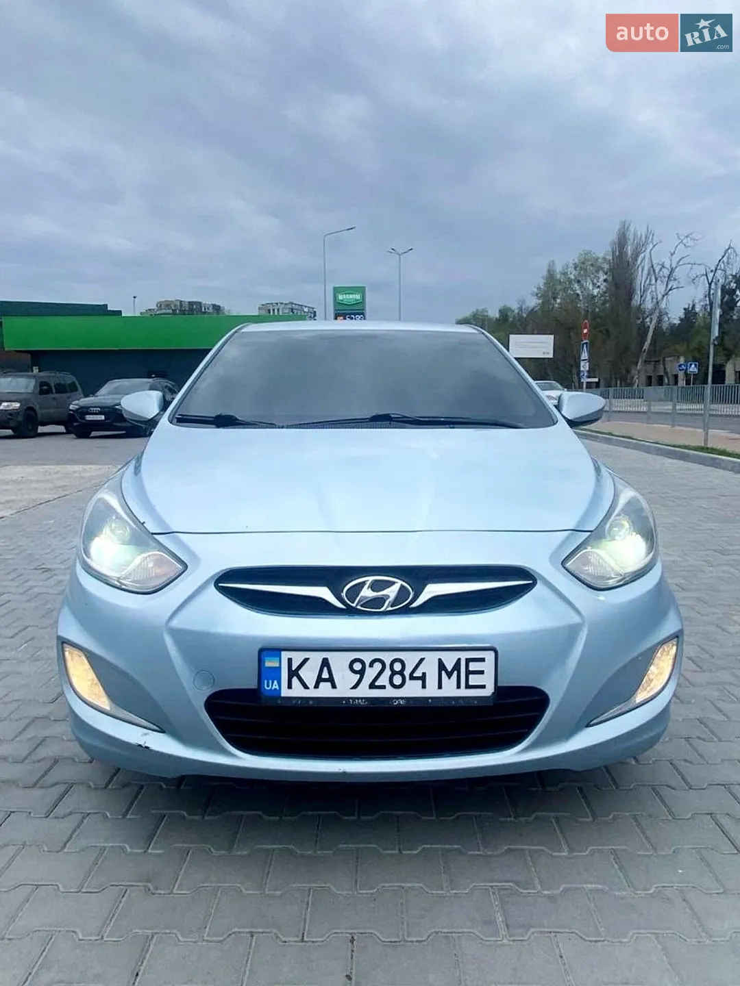 2012 Hyundai Accent - мініатюра 3