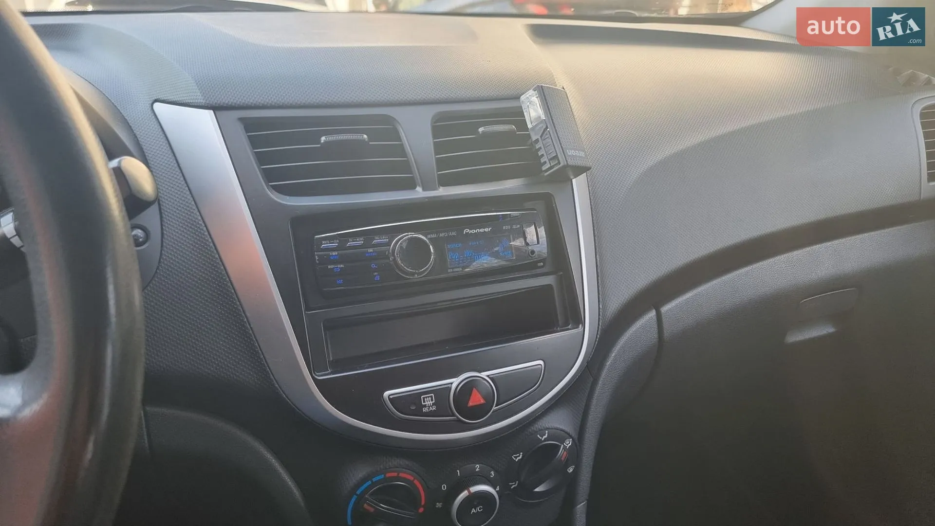 2011 Hyundai Accent - мініатюра 14