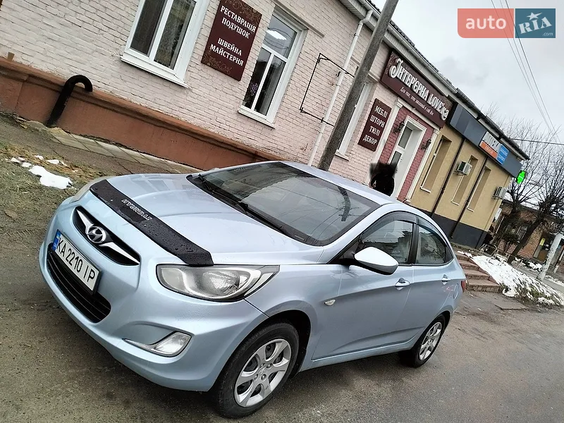 Hyundai Accent
