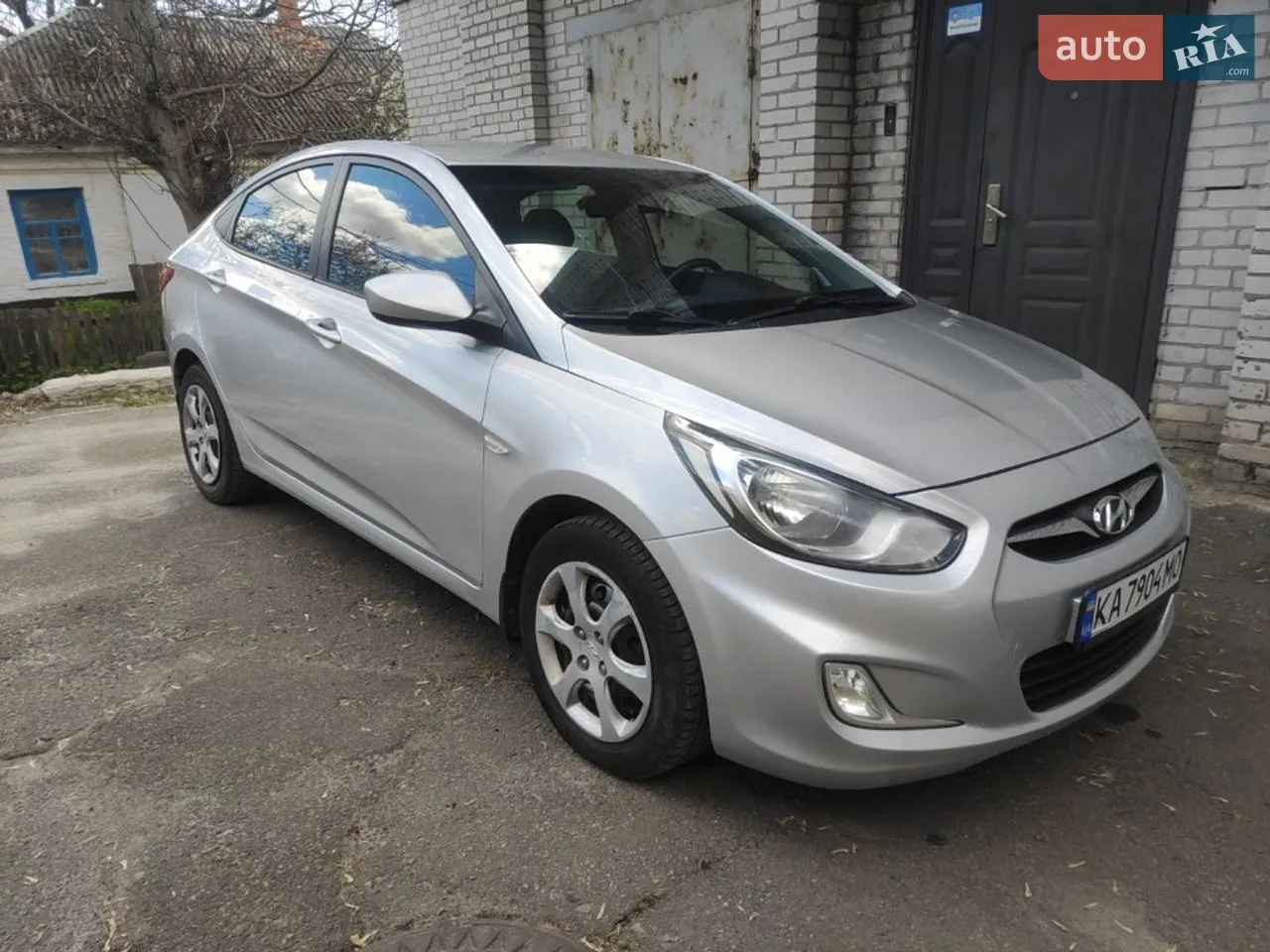2013 Hyundai Accent - мініатюра 12