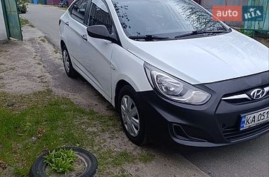 Седан Hyundai Accent 2013 в Бородянці