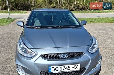 Седан Hyundai Accent 2019 в Львове
