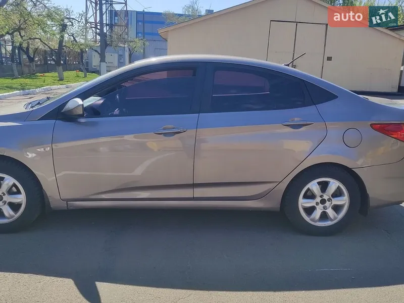 Hyundai Accent 2017