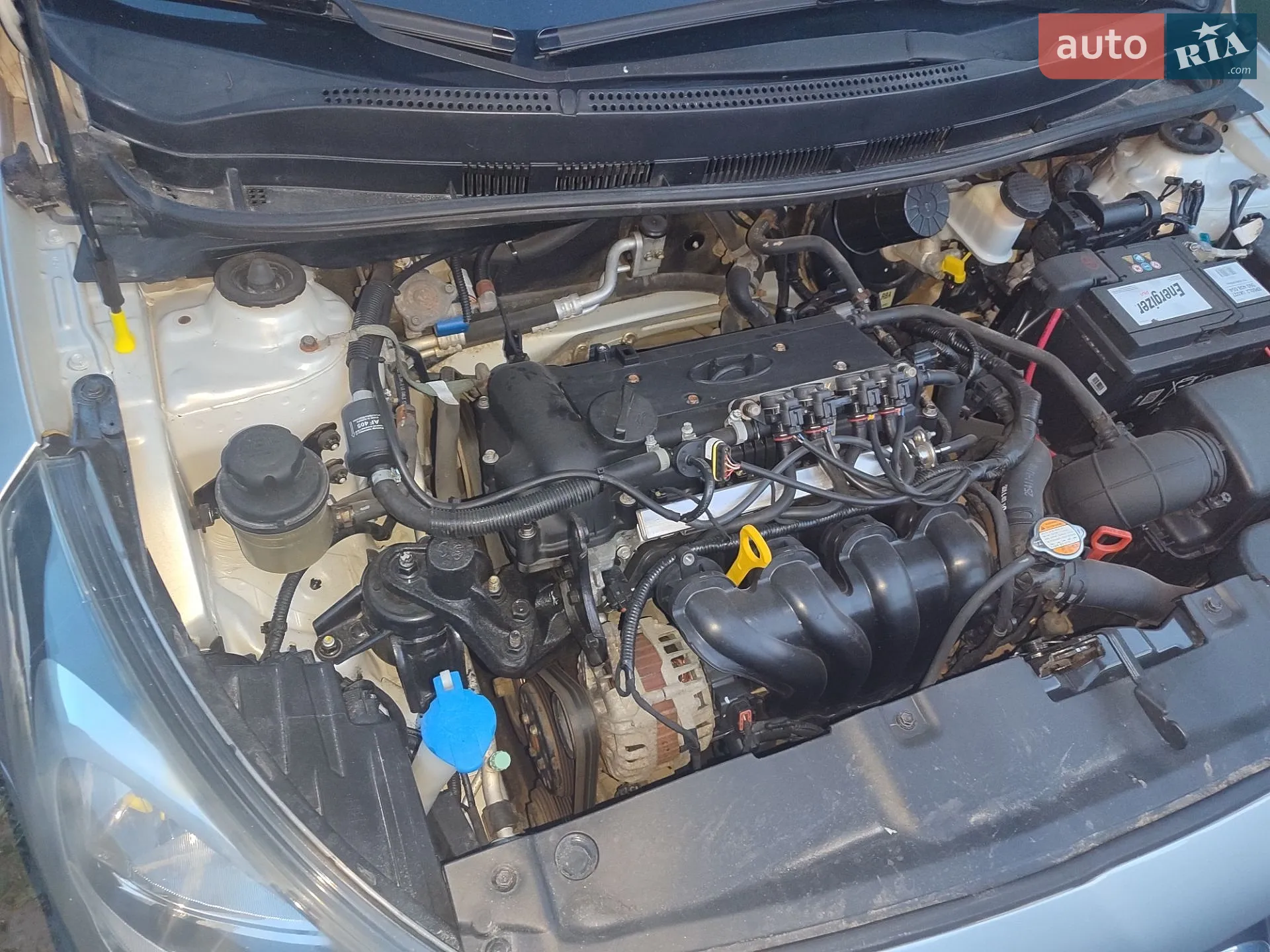 2011 Hyundai Accent - мініатюра 12