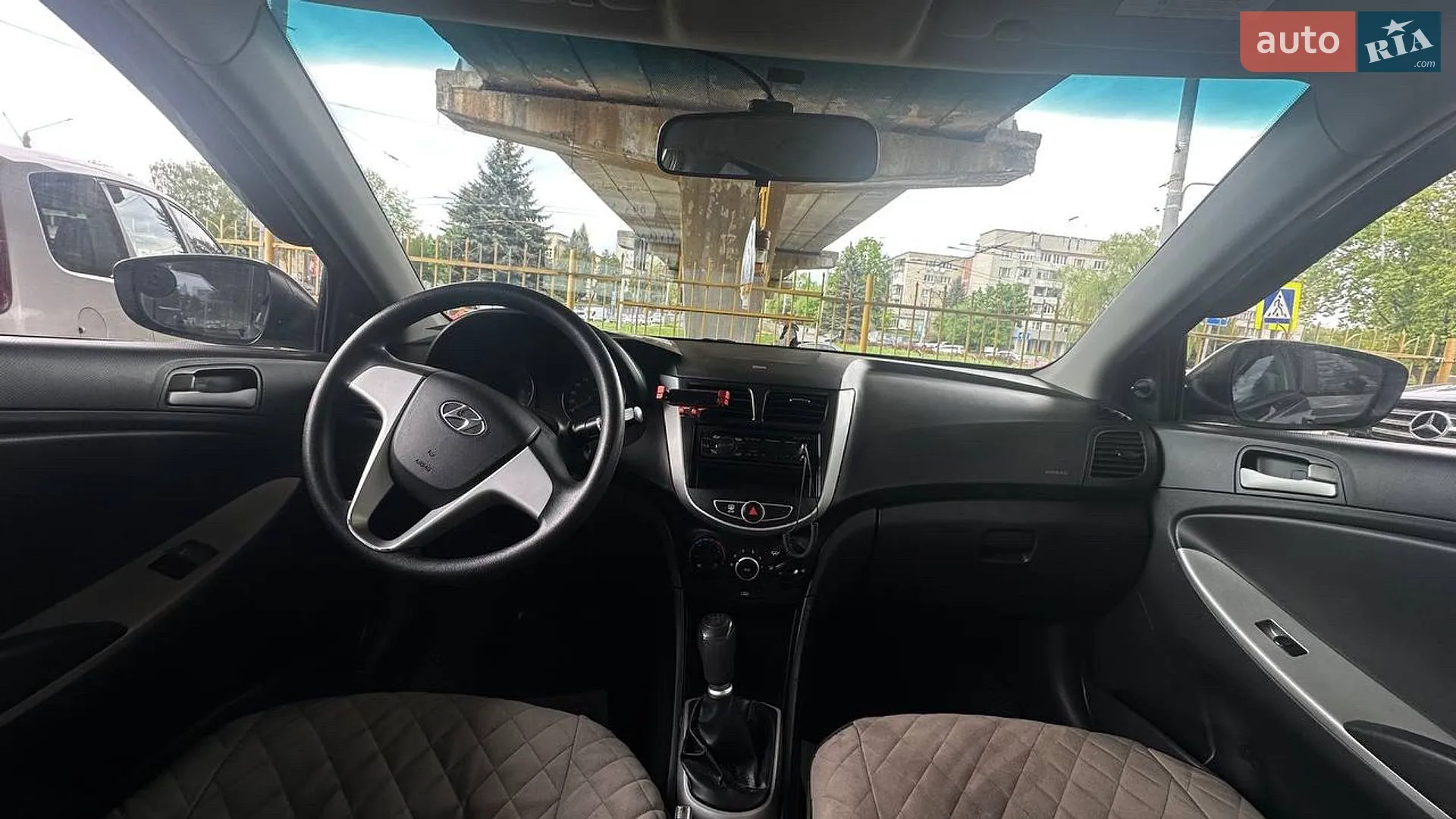 2011 Hyundai Accent - мініатюра 3