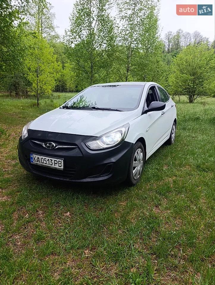 2013 Hyundai Accent - мініатюра 27