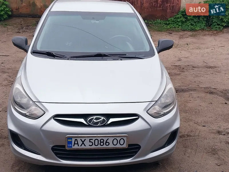 Hyundai Accent