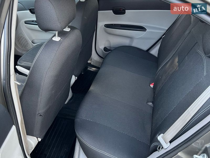 Седан Hyundai Accent 2010 в Белой Церкви