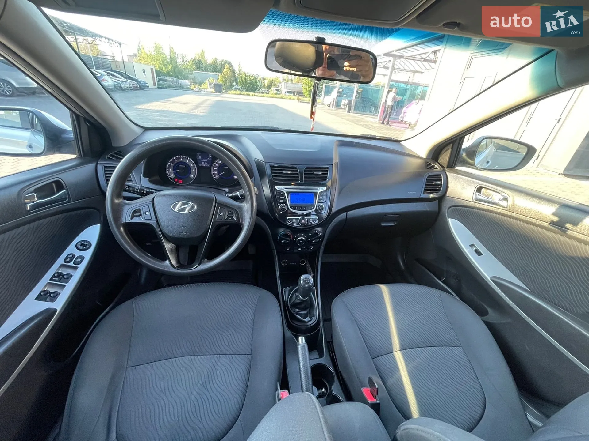 2013 Hyundai Accent - мініатюра 18