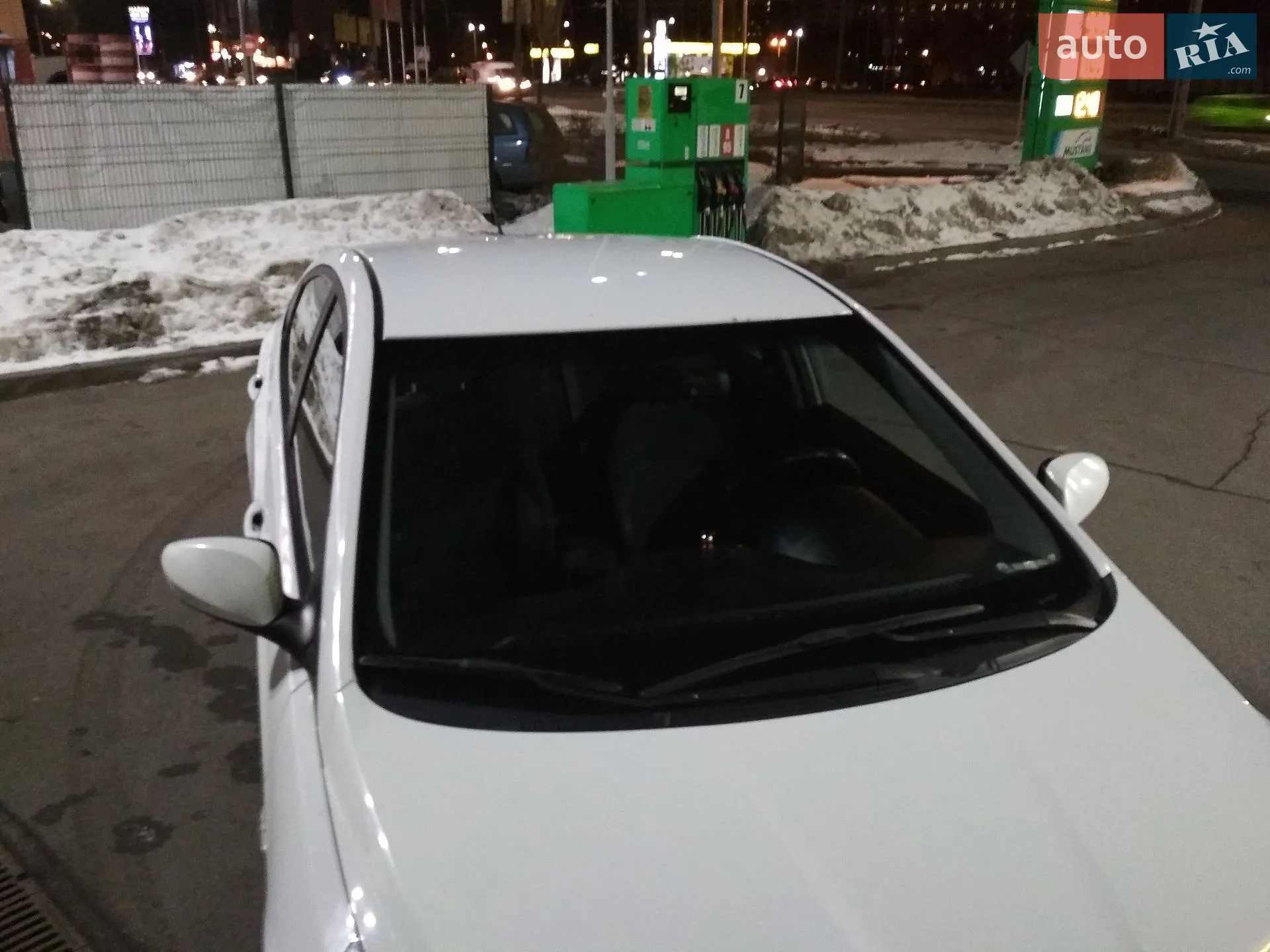 2012 Hyundai Accent - мініатюра 12