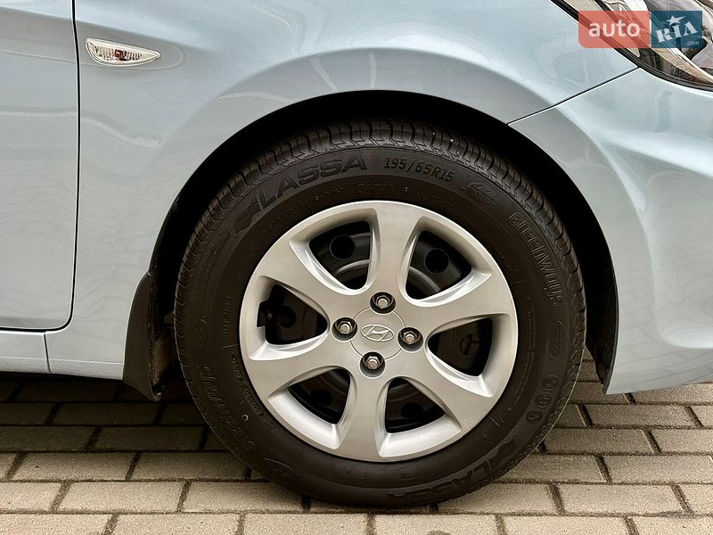 Седан Hyundai Accent 2011 в Житомире фото 52 Седан Hyundai Accent 2011 в Житомире