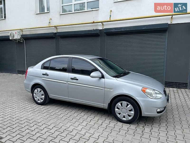 Седан Hyundai Accent 2008 в Хмельницком