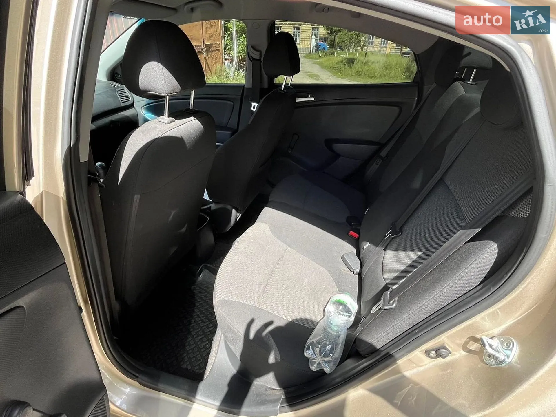 2011 Hyundai Accent - мініатюра 5