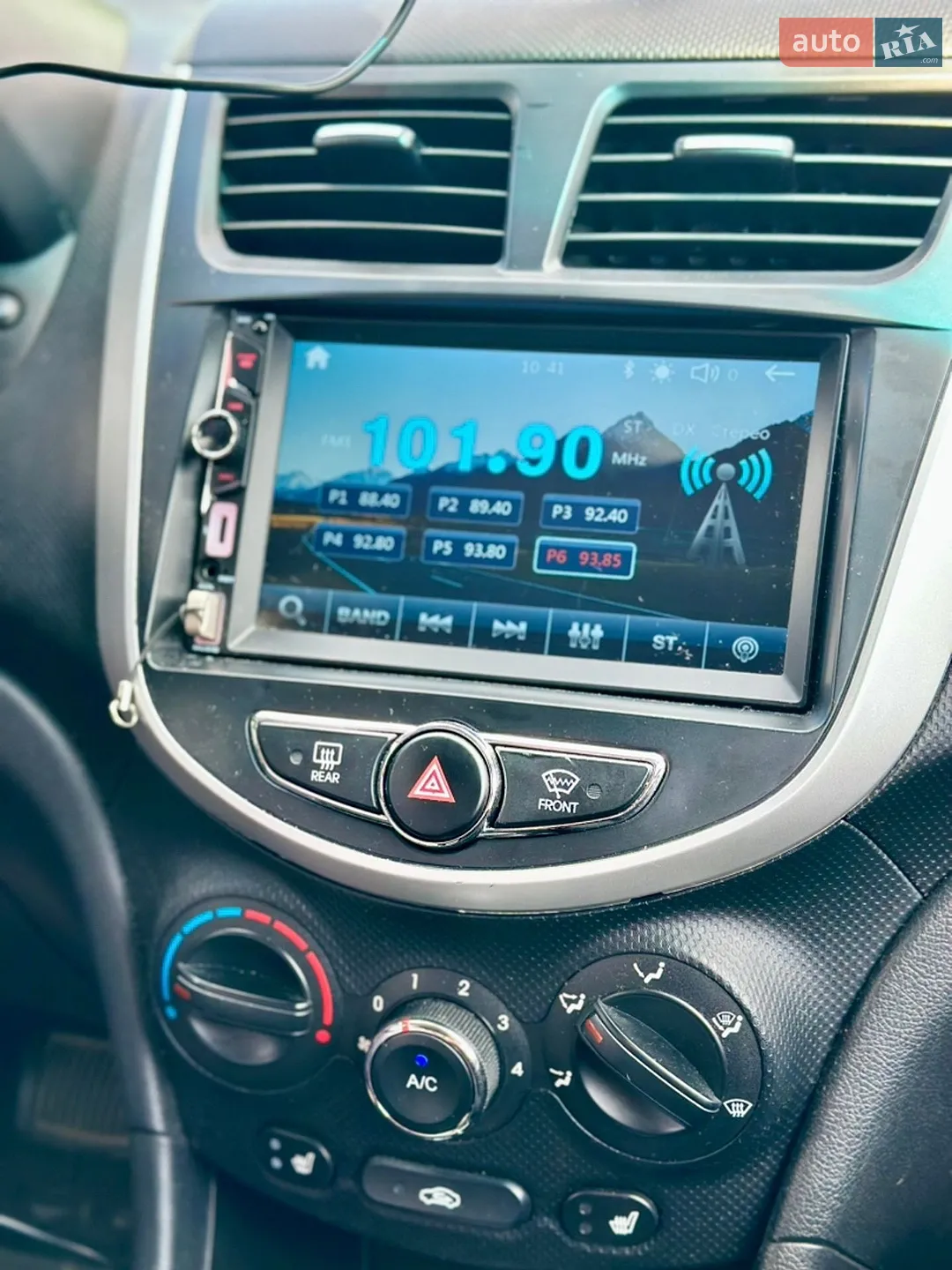 2011 Hyundai Accent - мініатюра 31