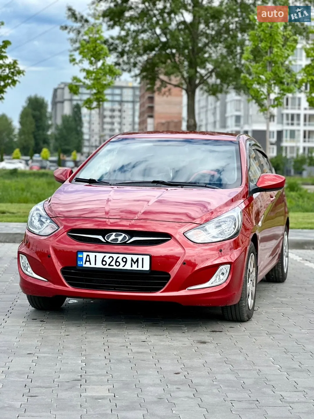 2011 Hyundai Accent - мініатюра 2
