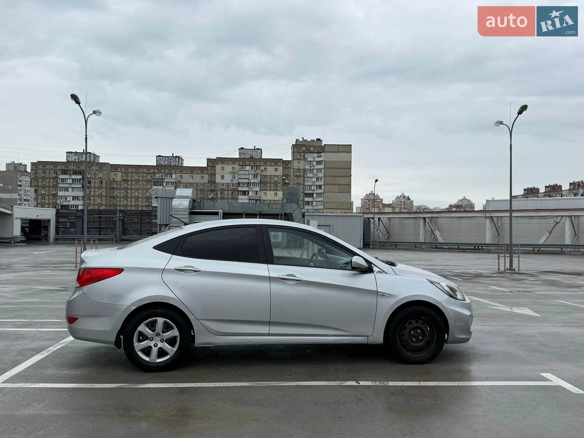 2013 Hyundai Accent - мініатюра 4