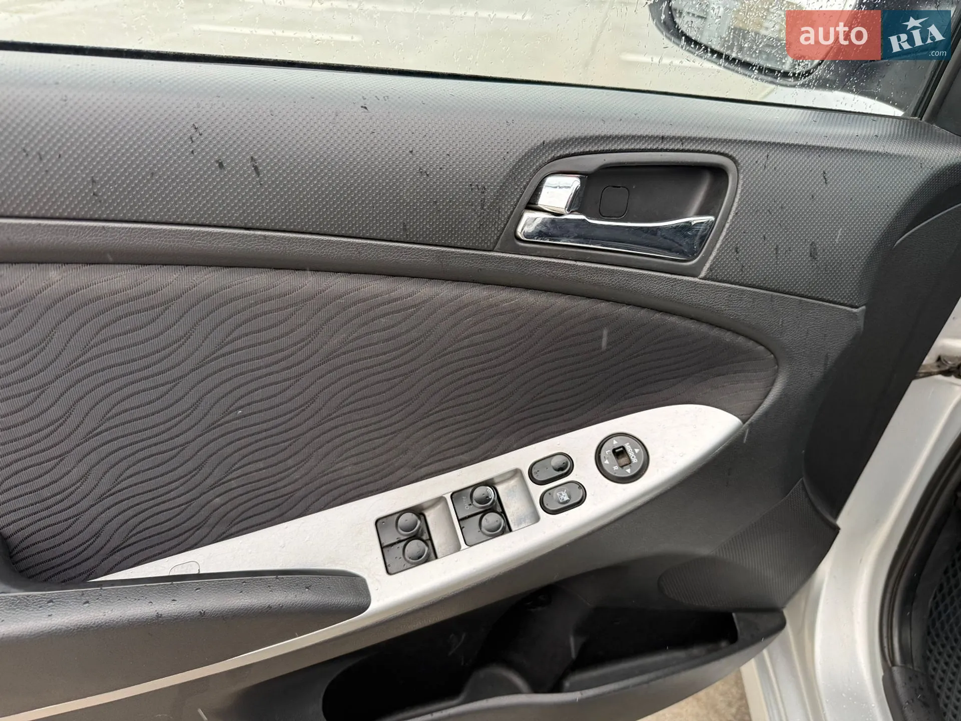 2013 Hyundai Accent - мініатюра 8