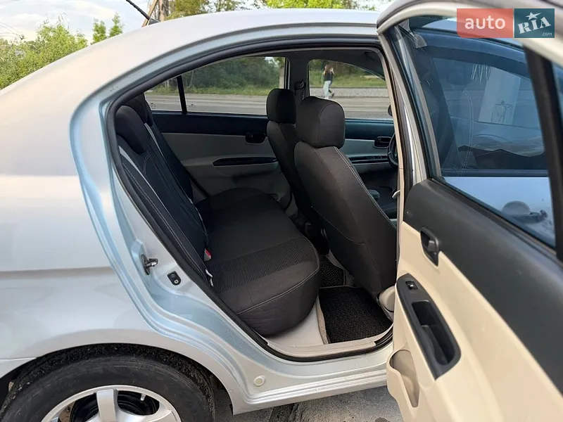 Hyundai Accent 2006 VIN NLHCM41AP7Z033315 фото оголошення 13 з 50