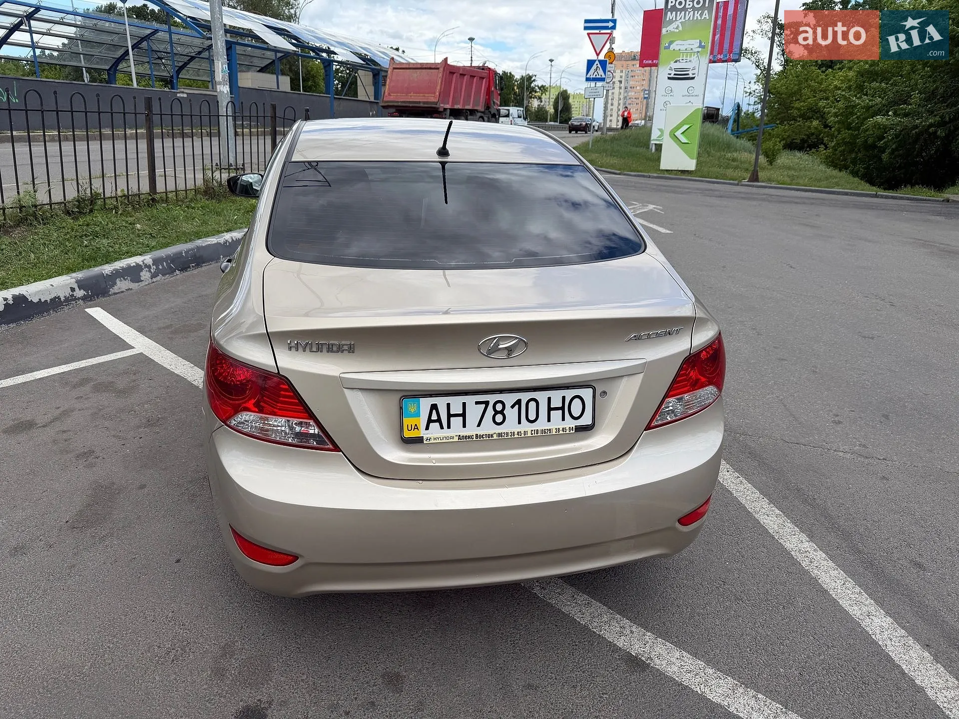2011 Hyundai Accent - мініатюра 4