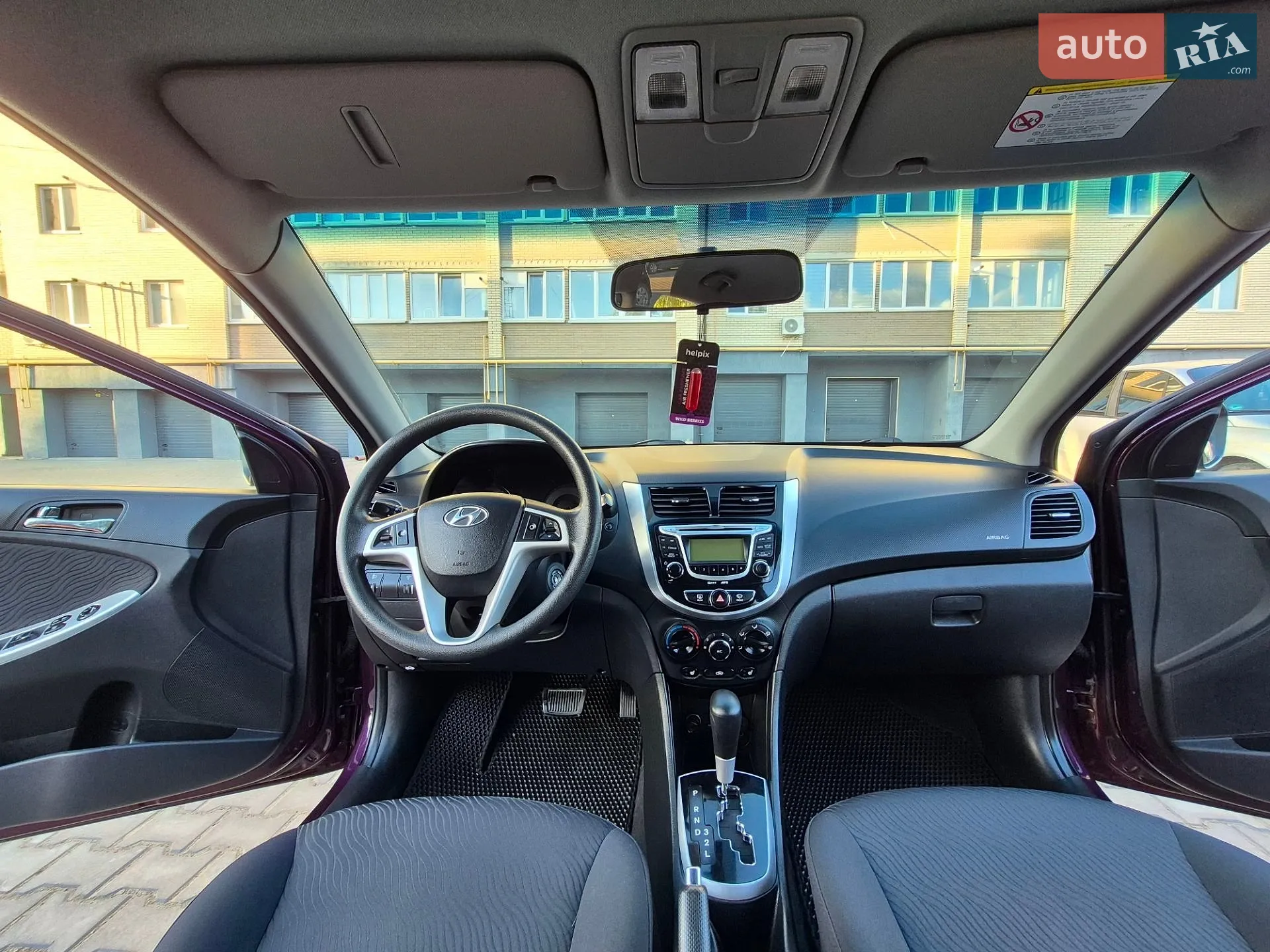 2012 Hyundai Accent - мініатюра 44