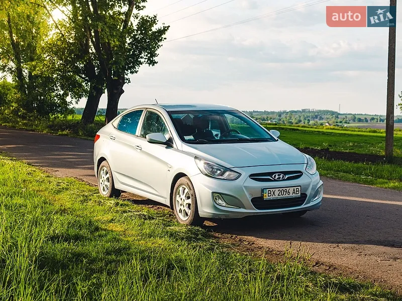 Hyundai Accent