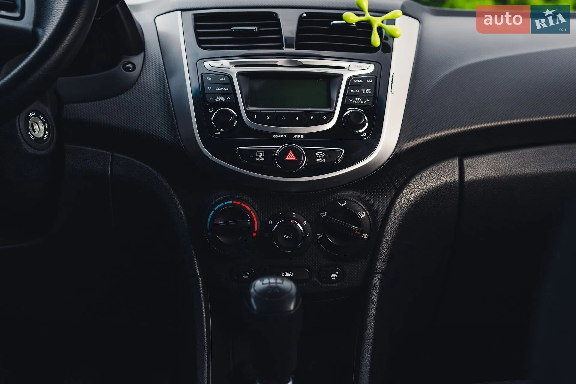 2012 Hyundai Accent - мініатюра 10