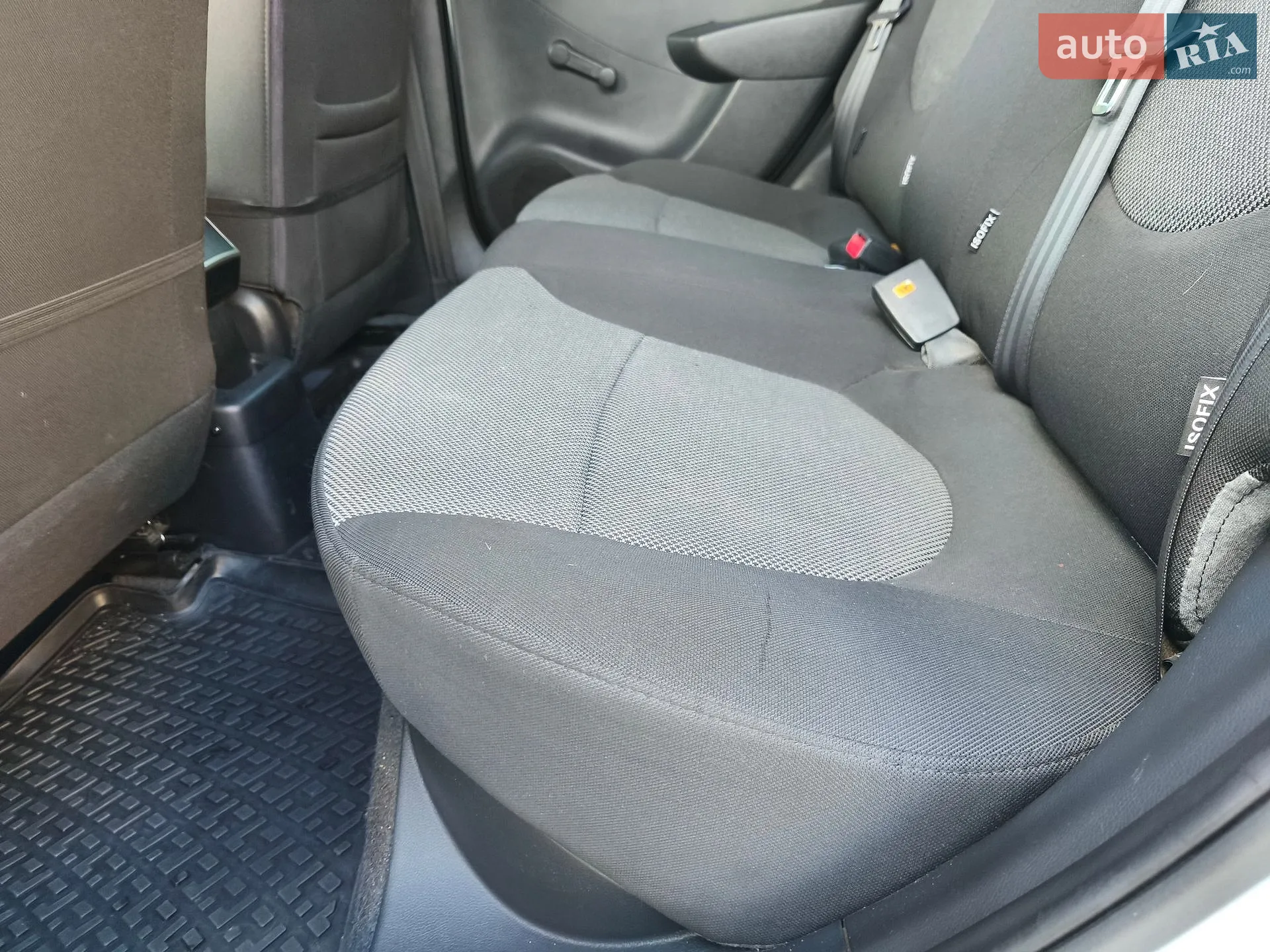 2011 Hyundai Accent - мініатюра 35