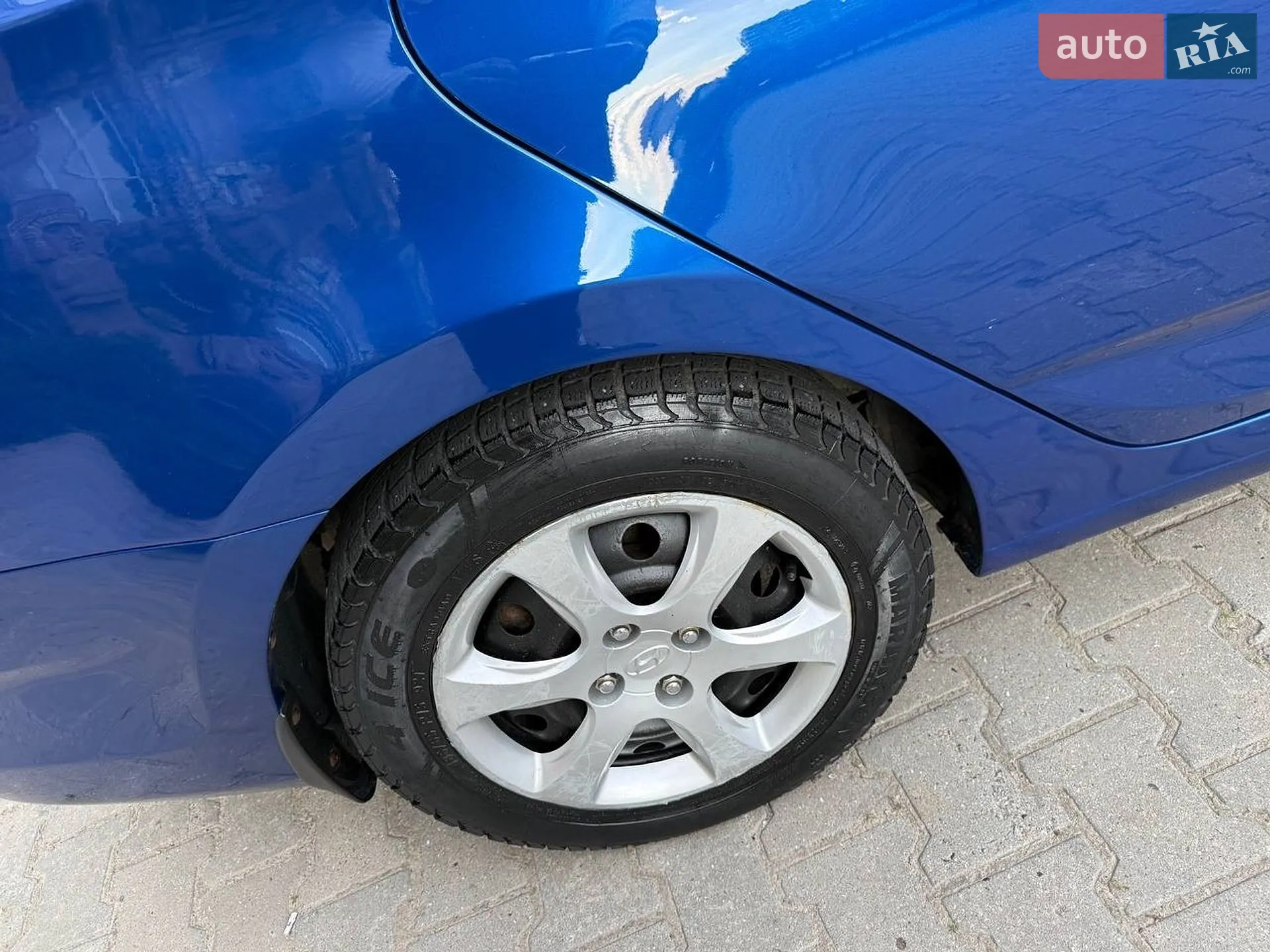 2012 Hyundai Accent - мініатюра 23
