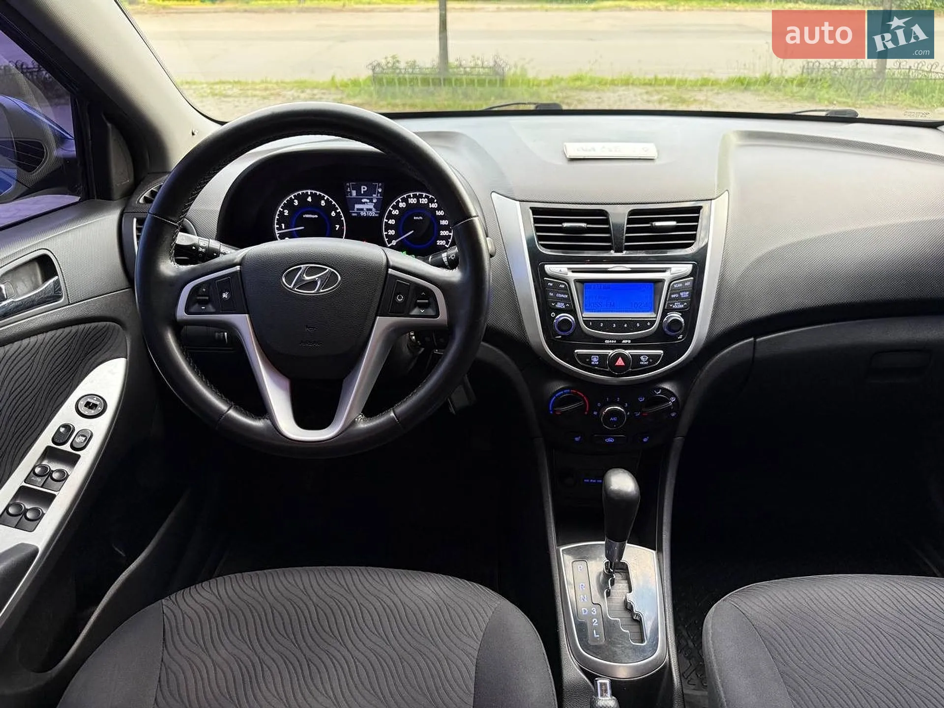 2012 Hyundai Accent - мініатюра 33