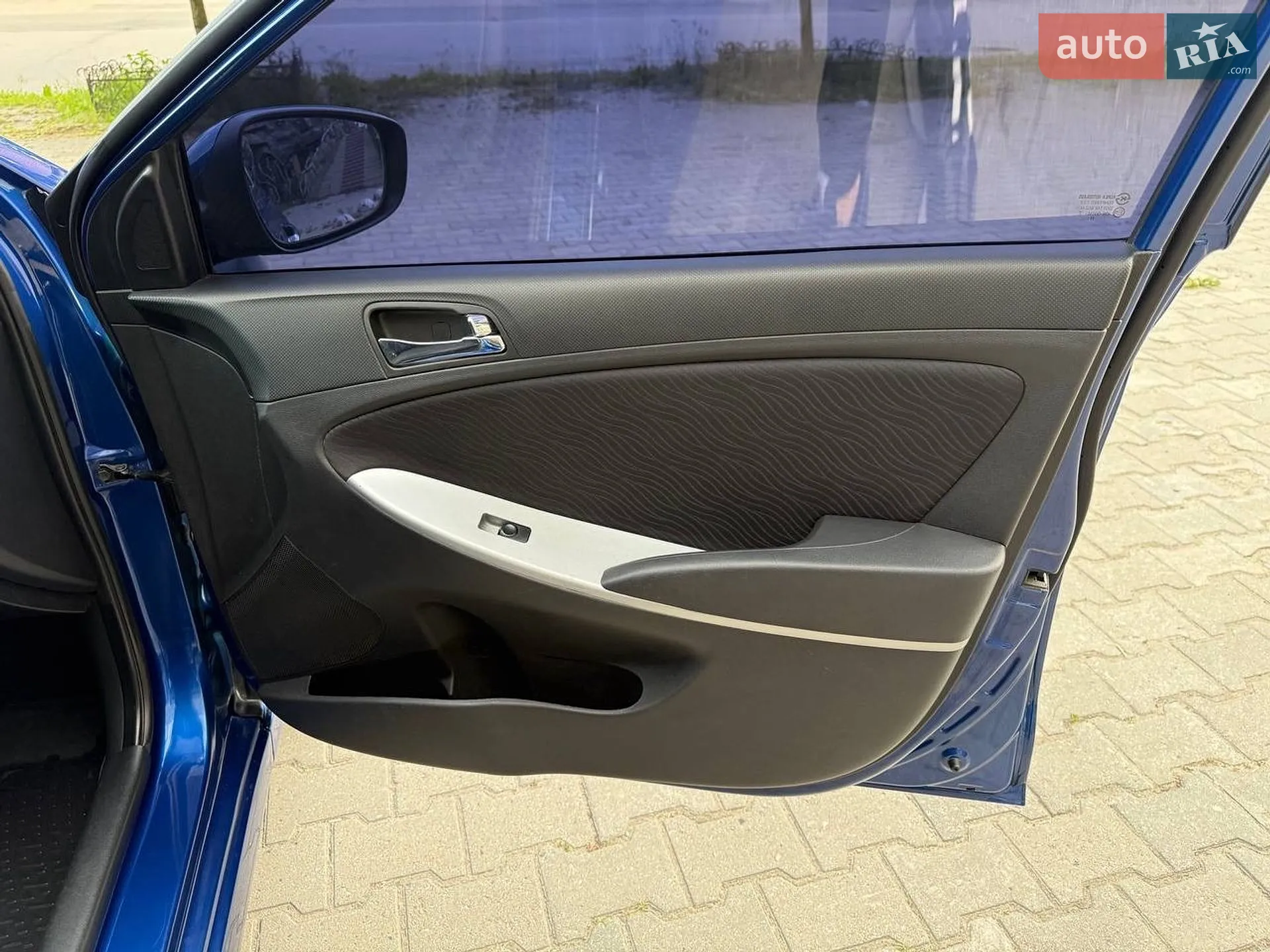 2012 Hyundai Accent - мініатюра 40
