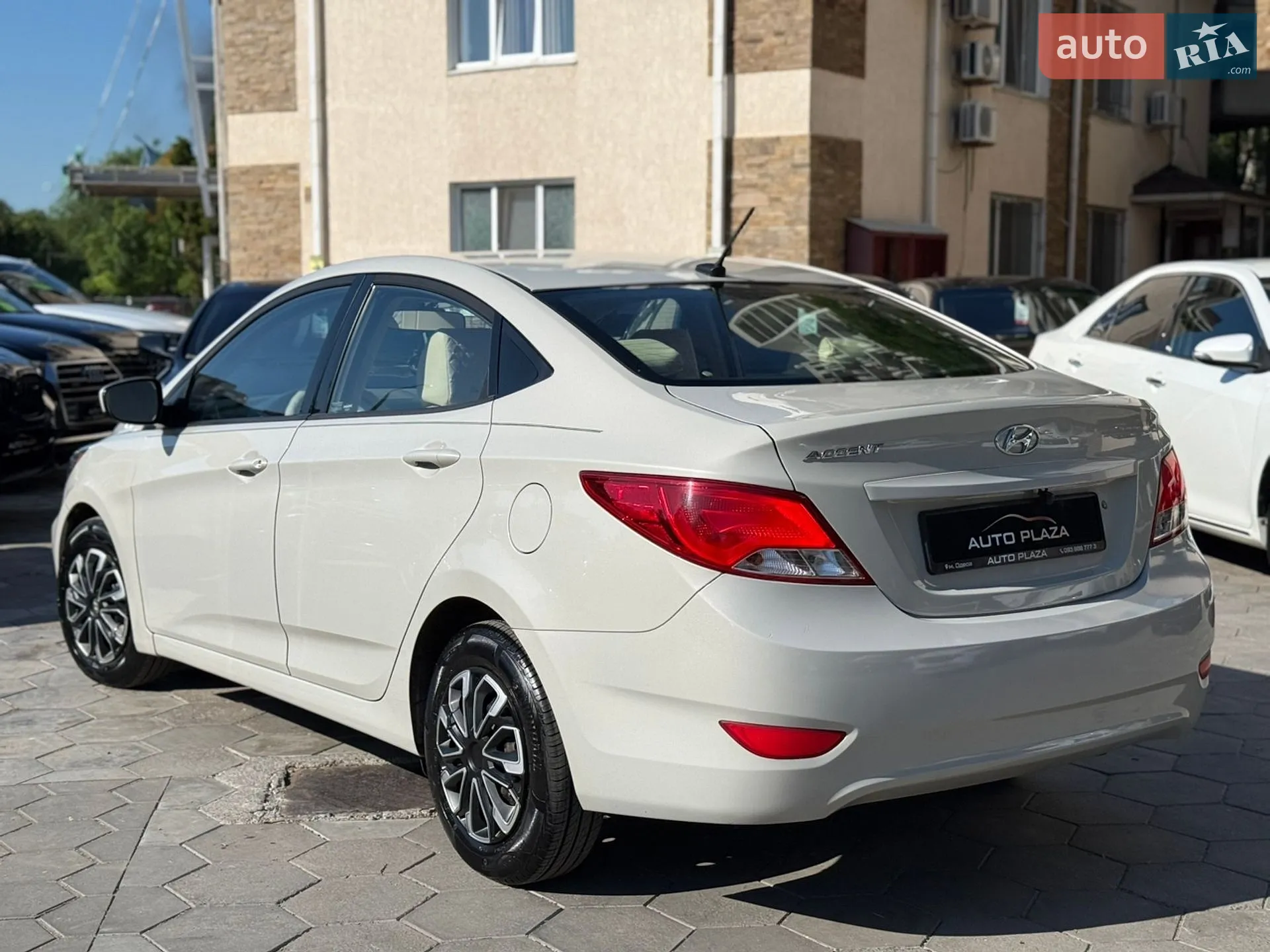 2016 Hyundai Accent - мініатюра 28