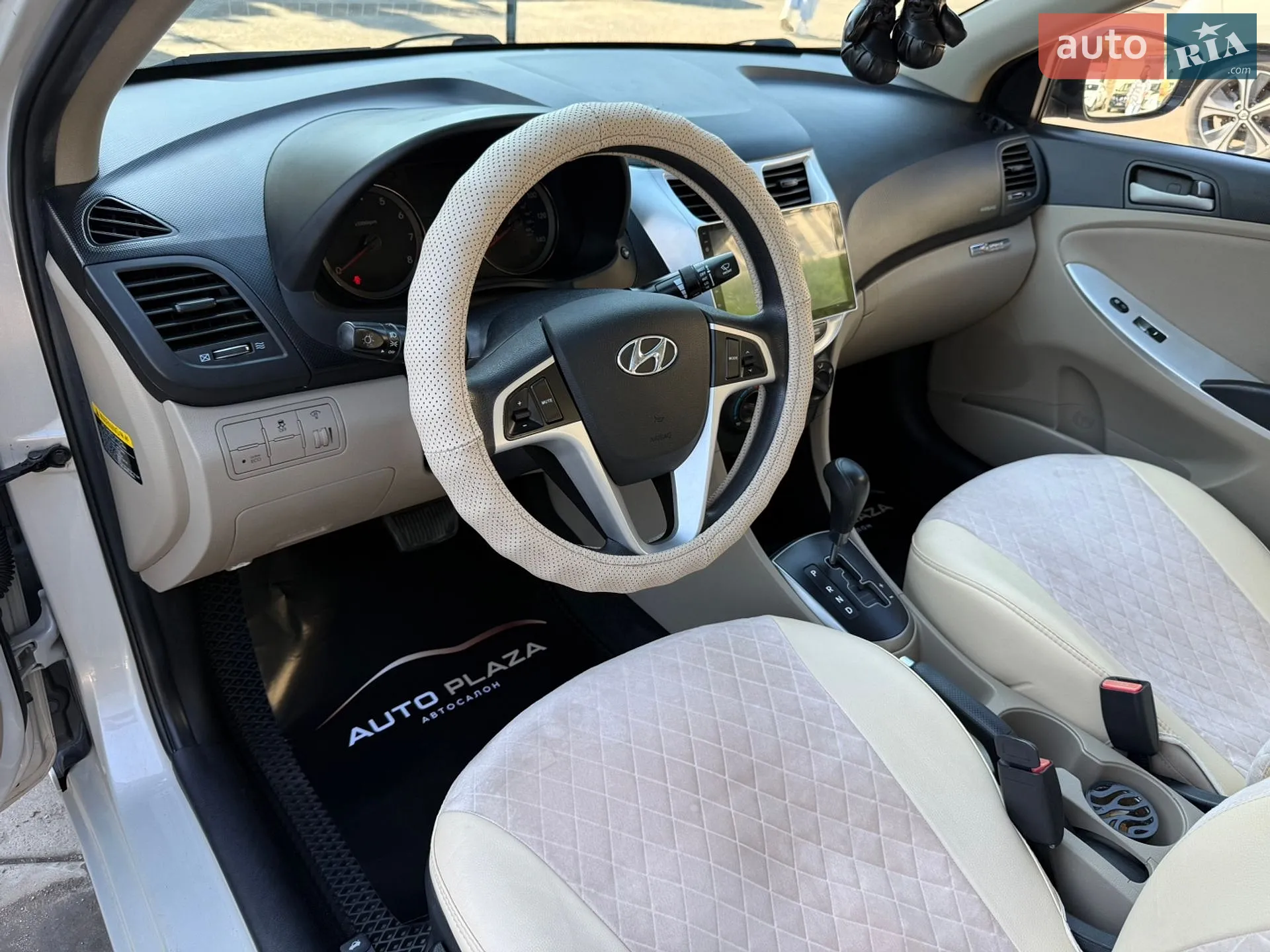 2016 Hyundai Accent - мініатюра 40
