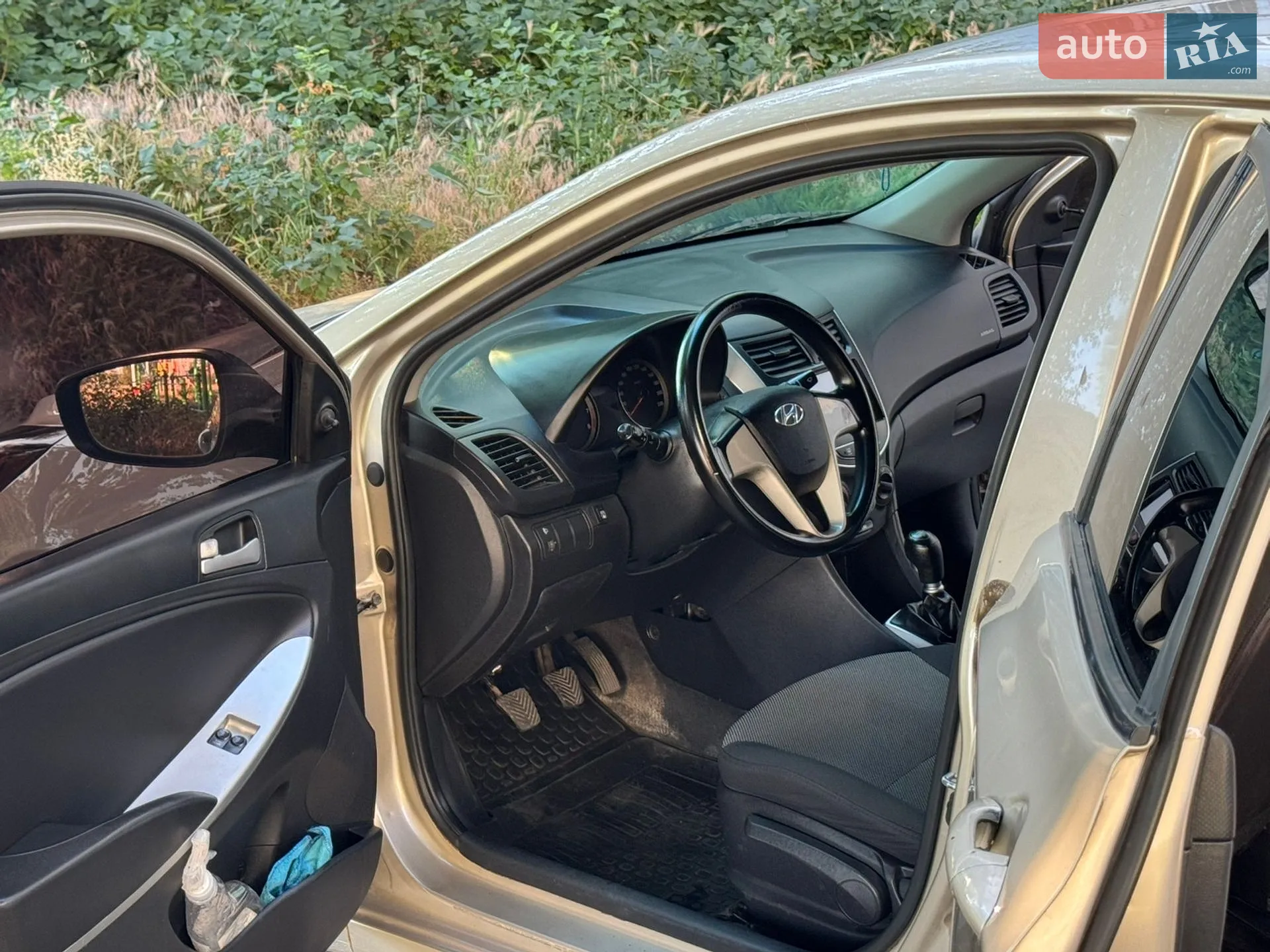 2011 Hyundai Accent - мініатюра 15