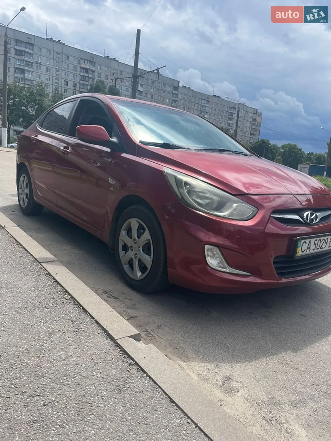2011 Hyundai Accent - мініатюра 2