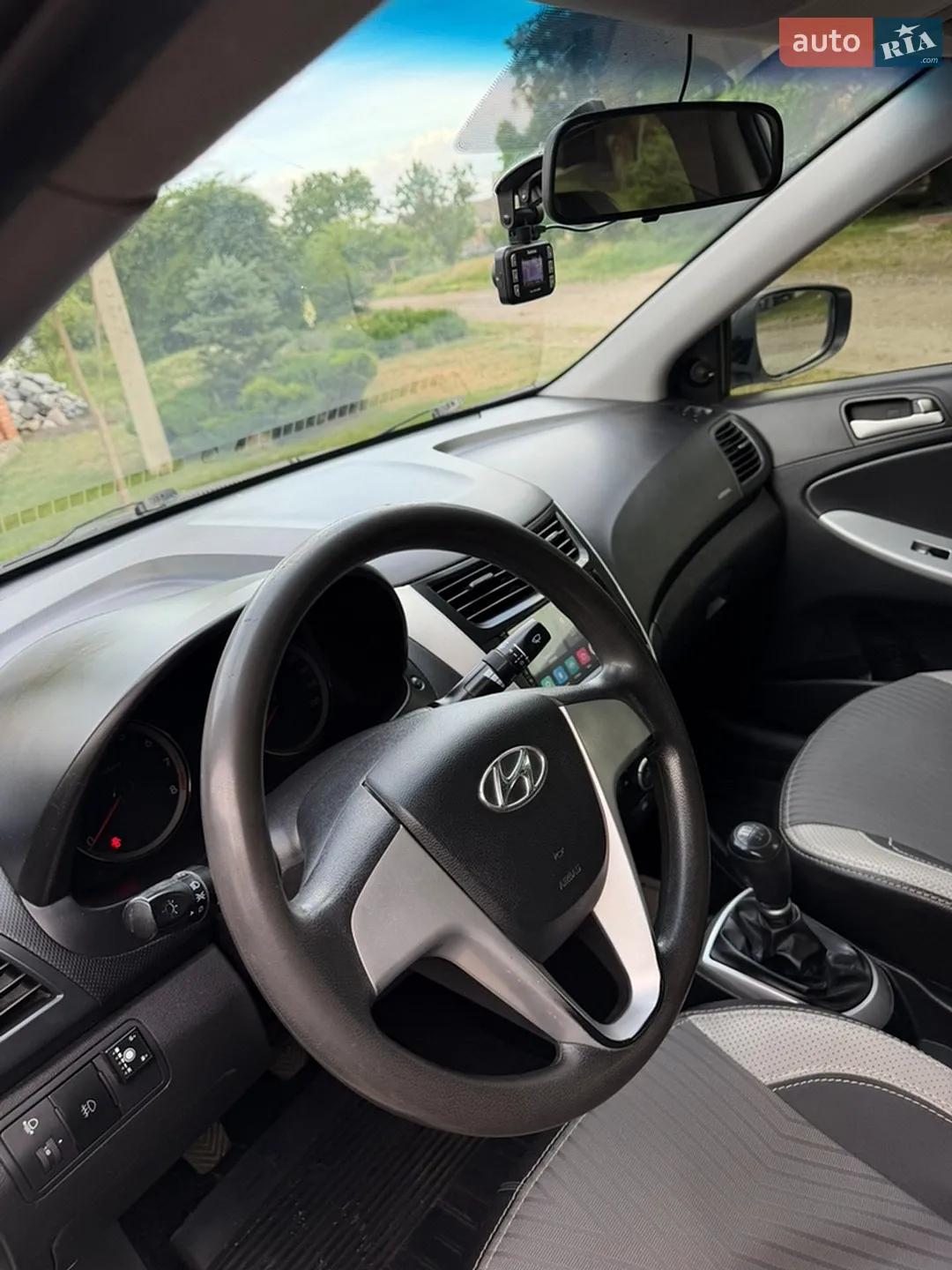 2013 Hyundai Accent - мініатюра 13