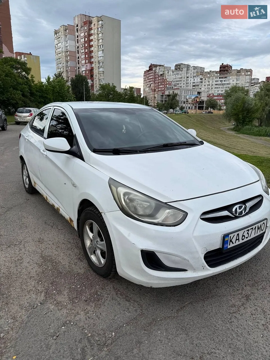 2012 Hyundai Accent - мініатюра 2