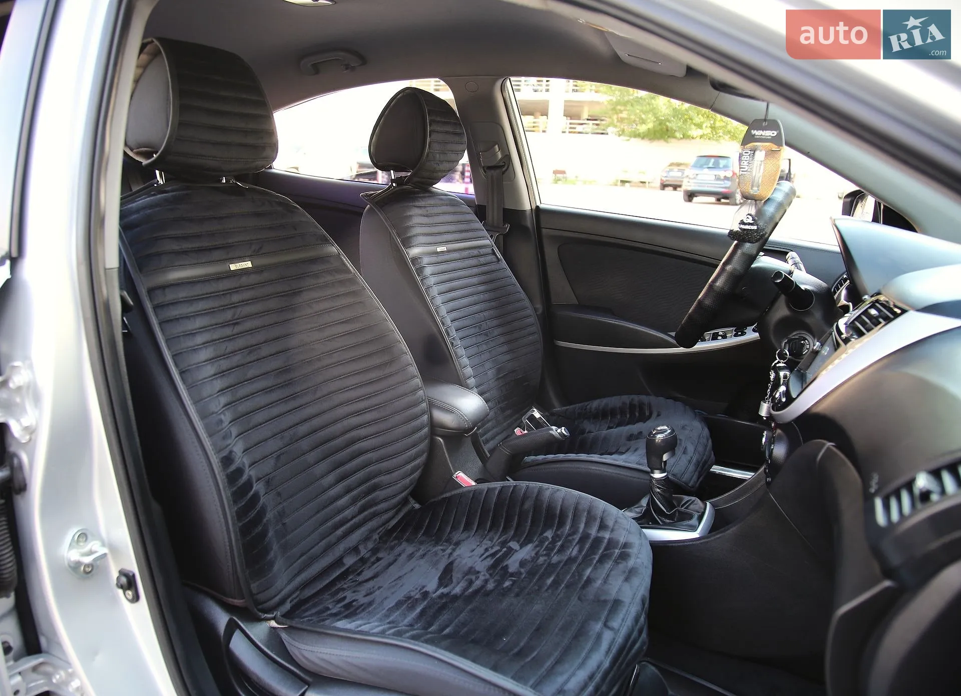 2012 Hyundai Accent - мініатюра 10