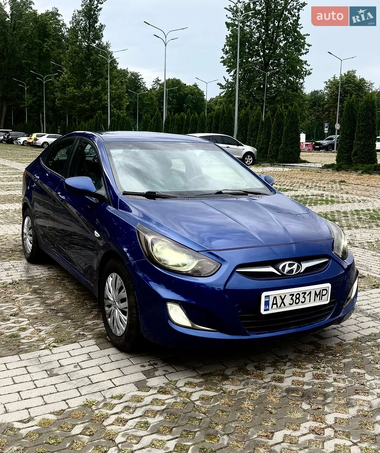 2011 Hyundai Accent - мініатюра 2