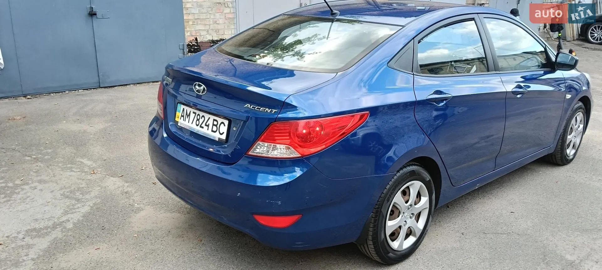 2011 Hyundai Accent - мініатюра 24