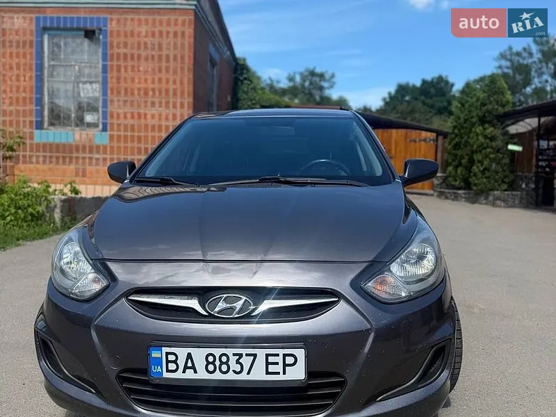 Hyundai Accent