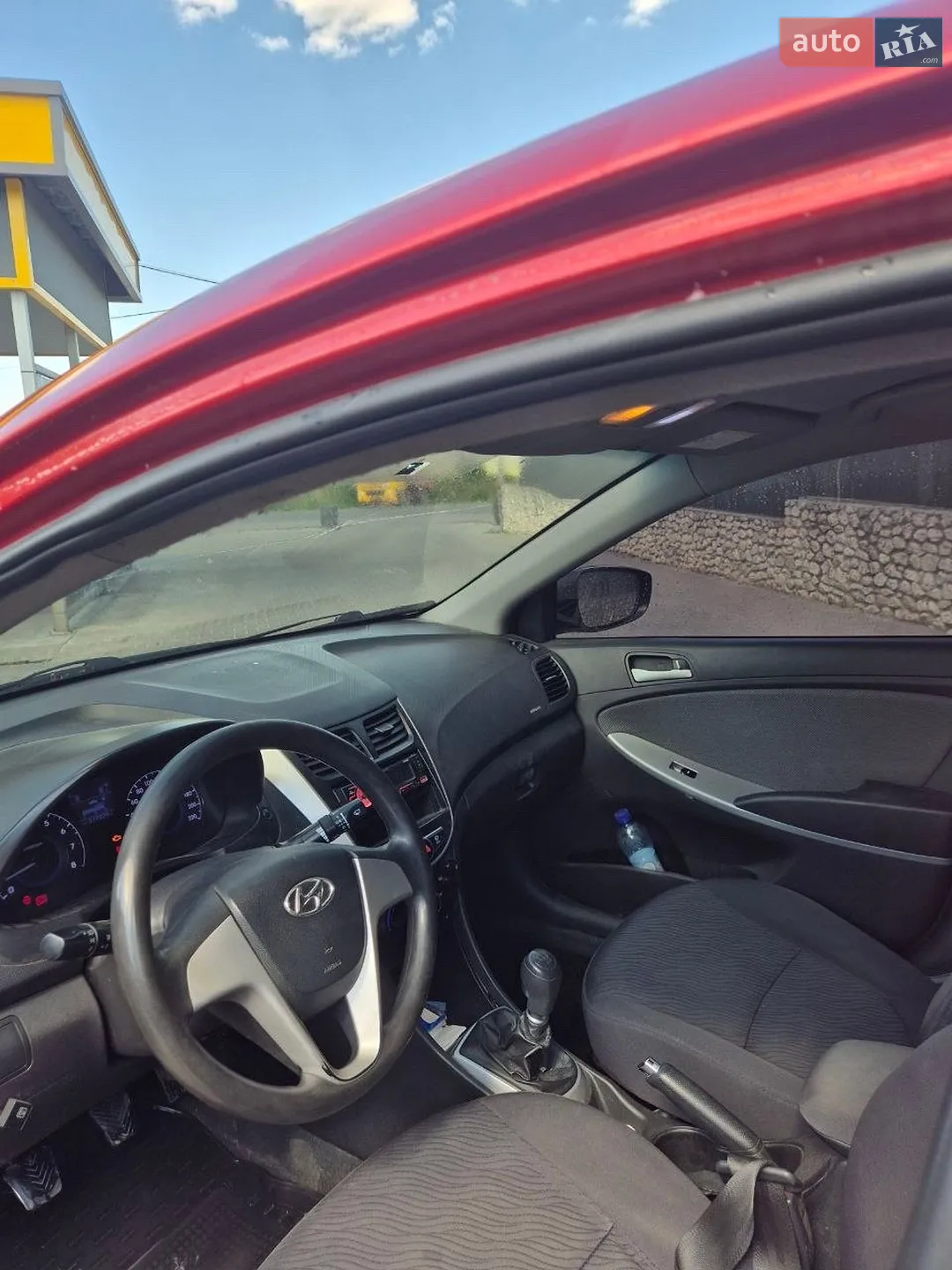 2013 Hyundai Accent - мініатюра 9