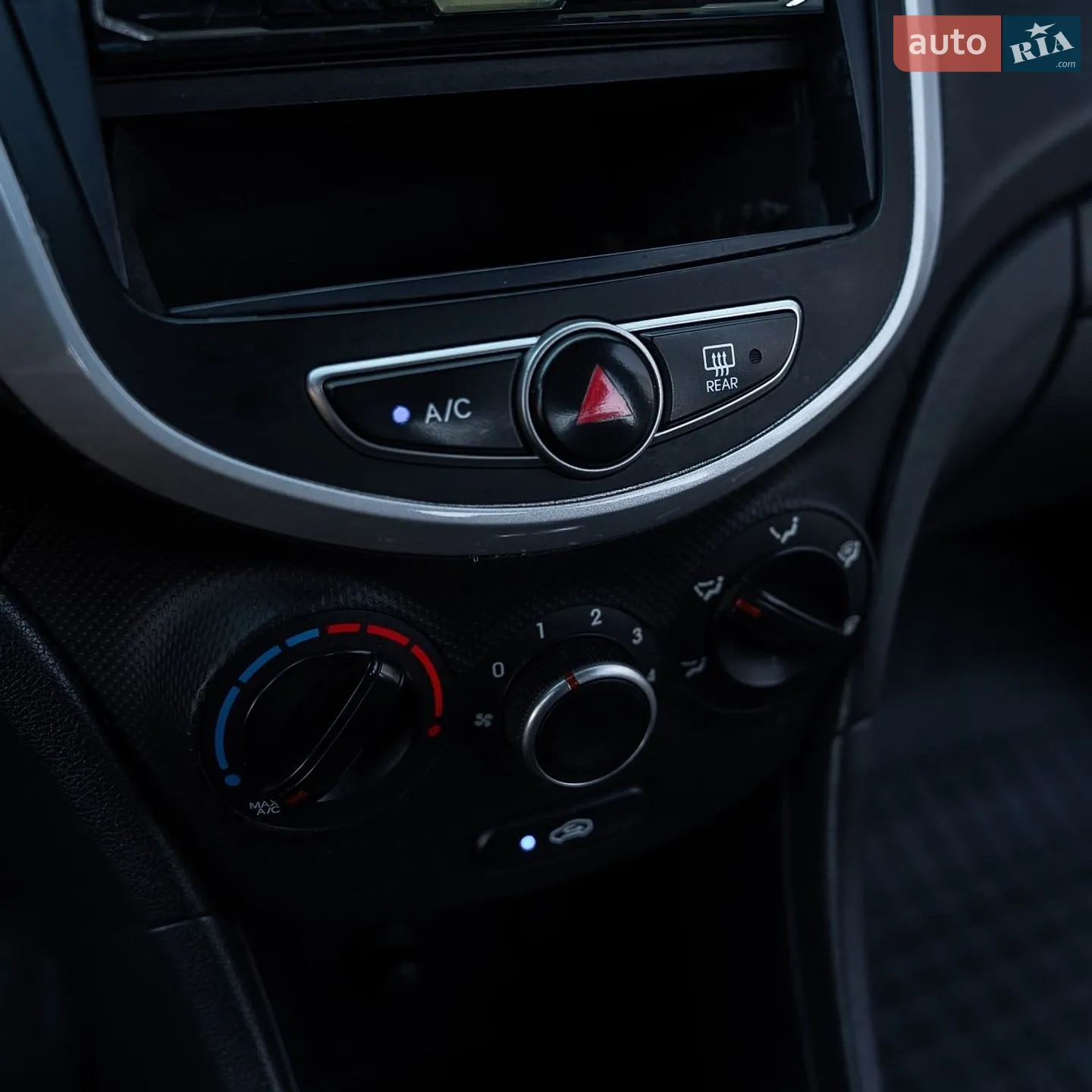 2019 Hyundai Accent - мініатюра 27