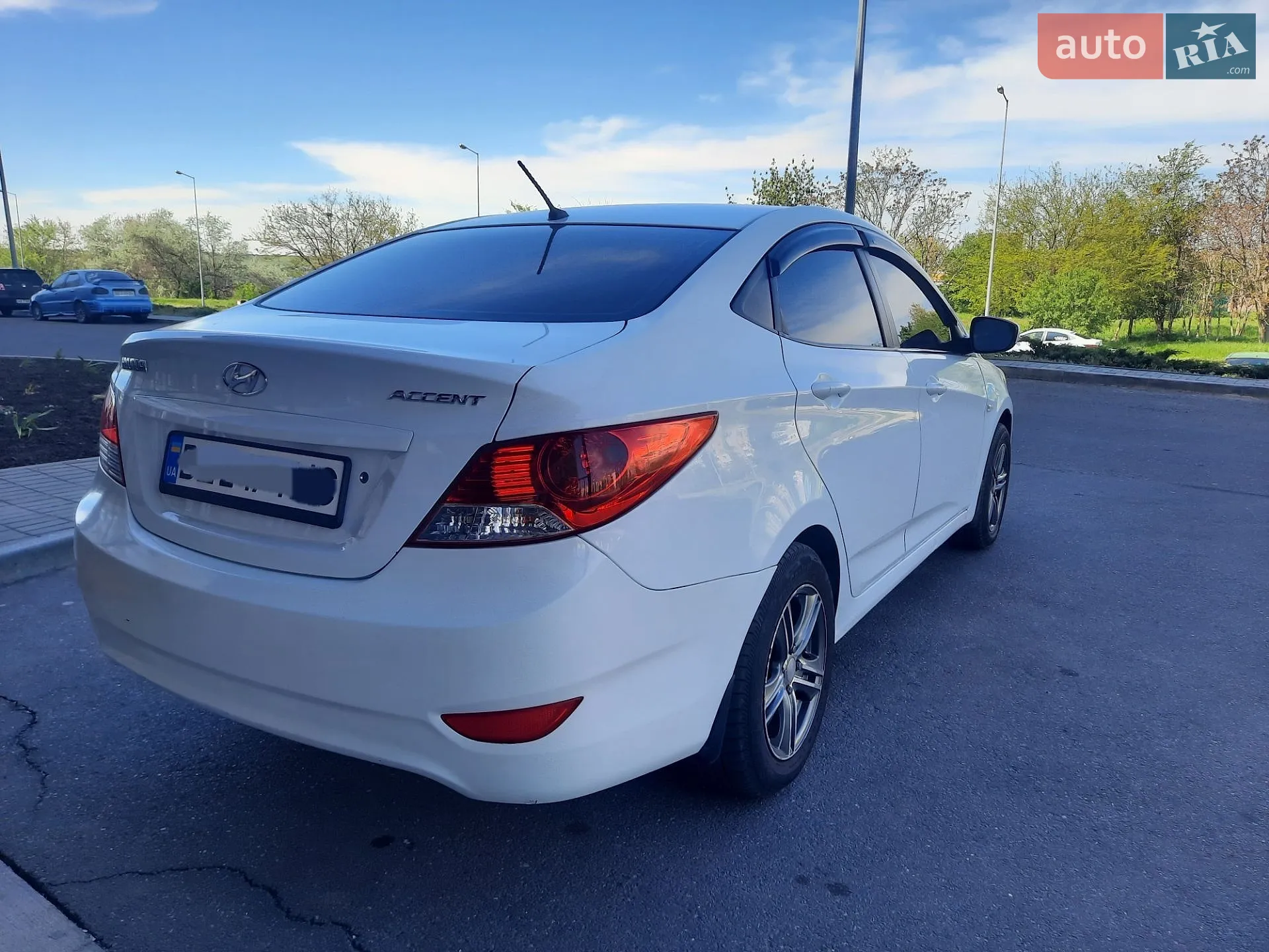 2011 Hyundai Accent - мініатюра 3
