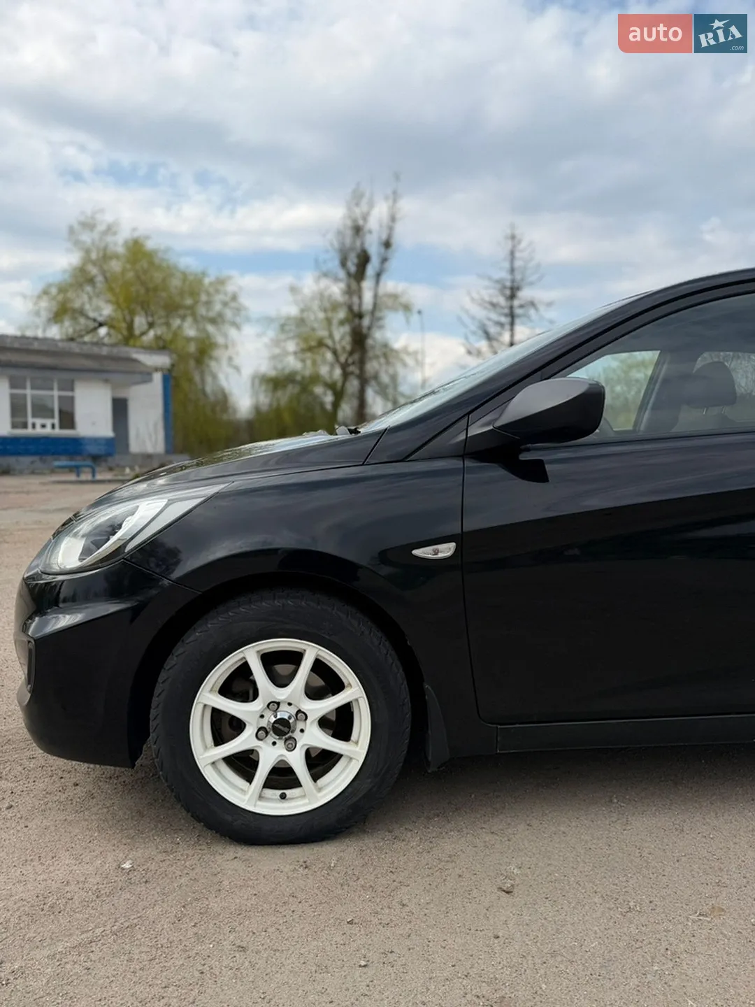 2011 Hyundai Accent - мініатюра 15