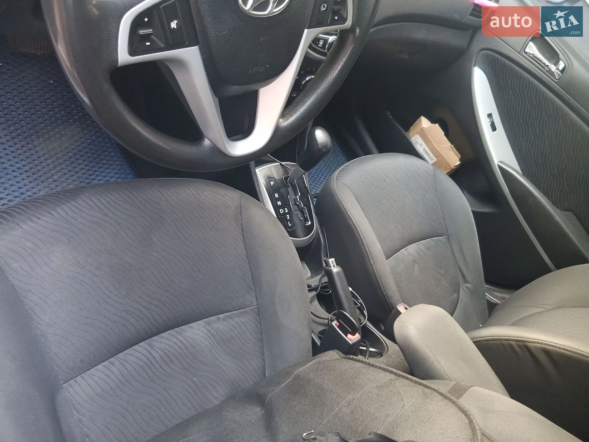 2012 Hyundai Accent - мініатюра 21