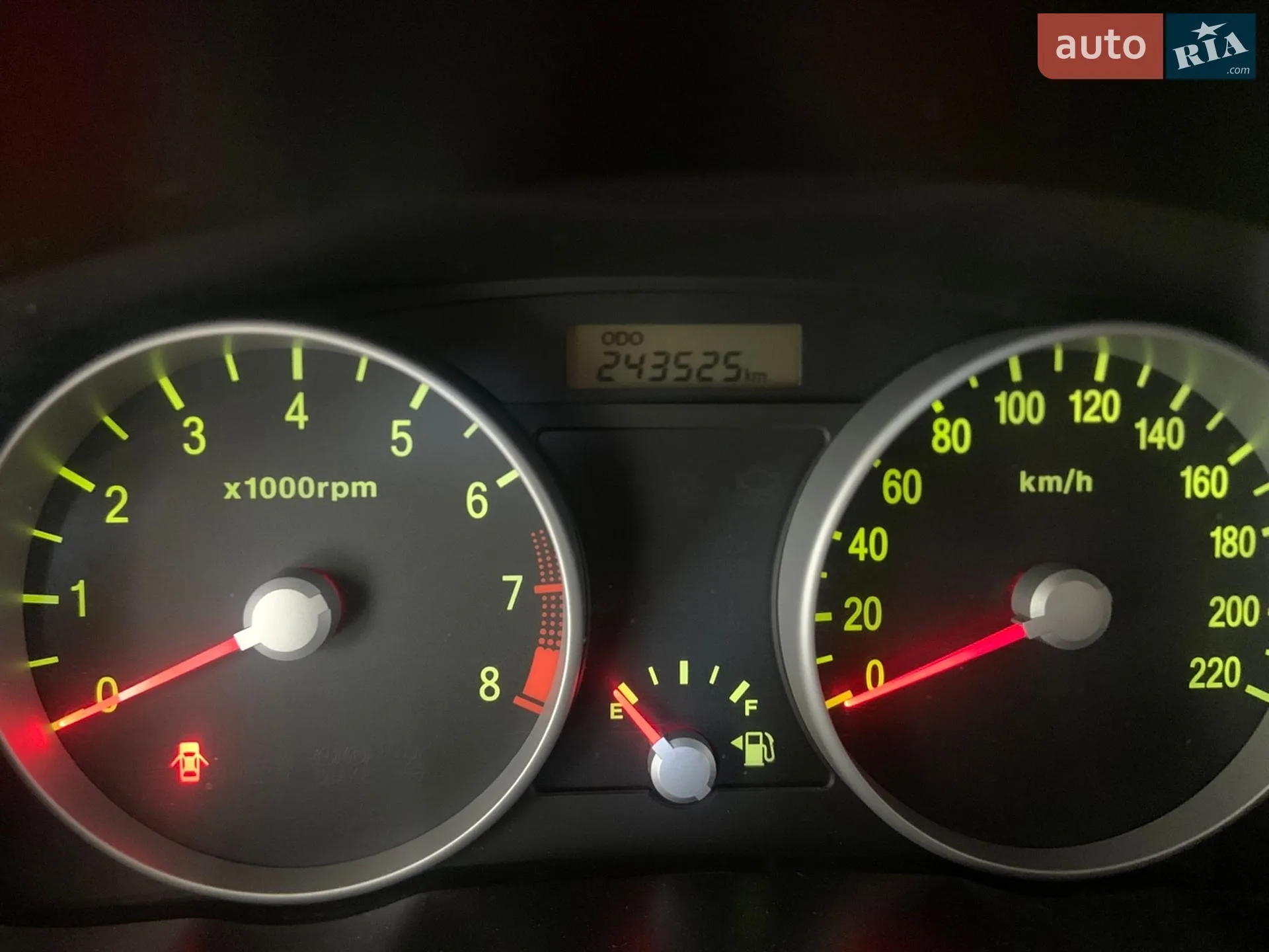 2010 Hyundai Accent - мініатюра 16