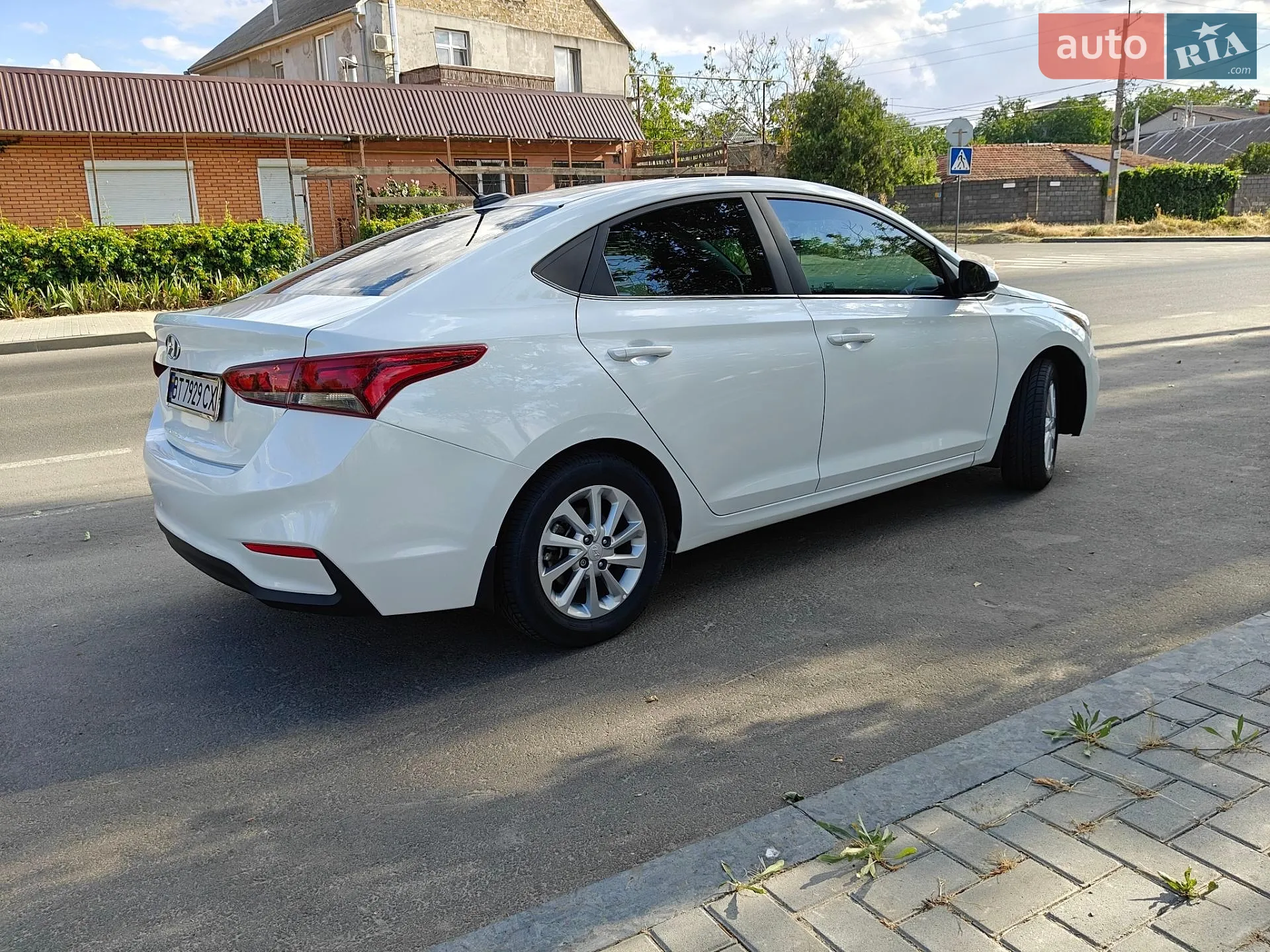 Hyundai Accent 2020 VIN 3KPC24A66LE126800 фото оголошення 3 з 9
