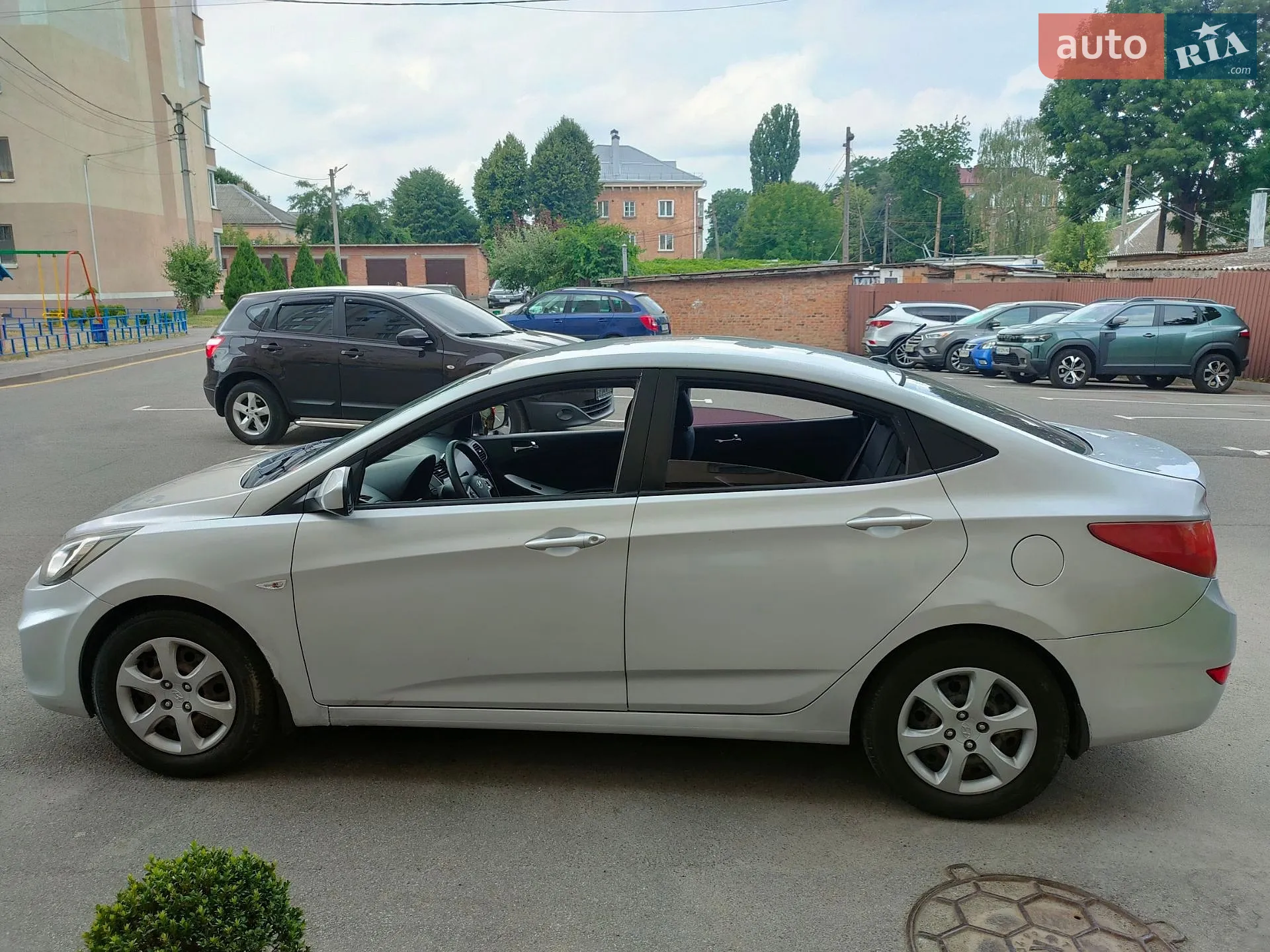 2011 Hyundai Accent - мініатюра 4