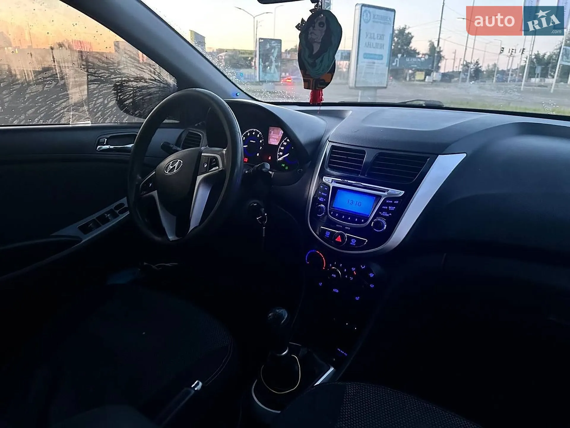 2012 Hyundai Accent - мініатюра 5